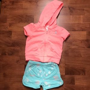 Carter’s girls 9 month matching summer outfit